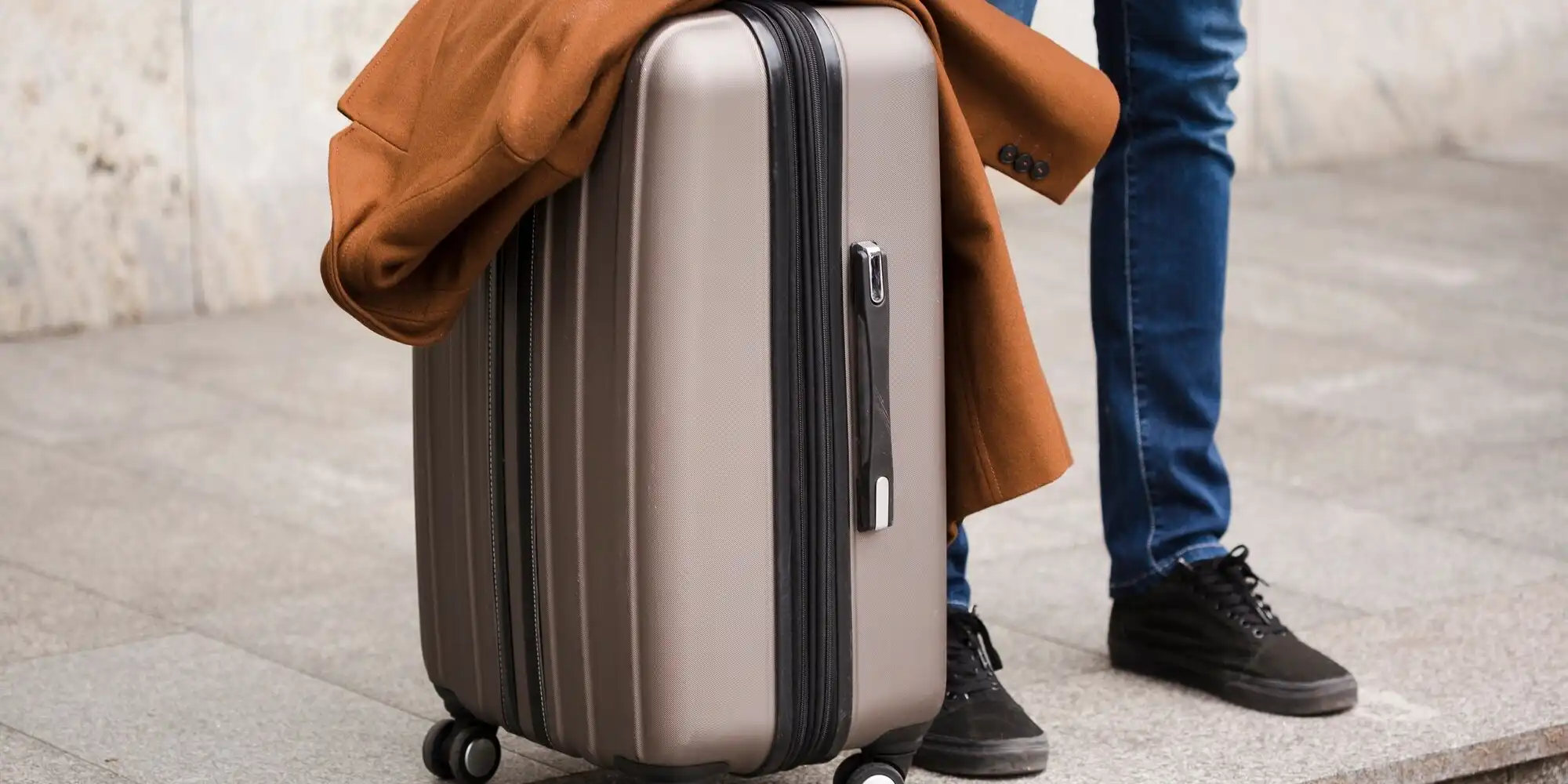 Exploring the Advantages of EVA Foam in Luggage Bag Manufacturing